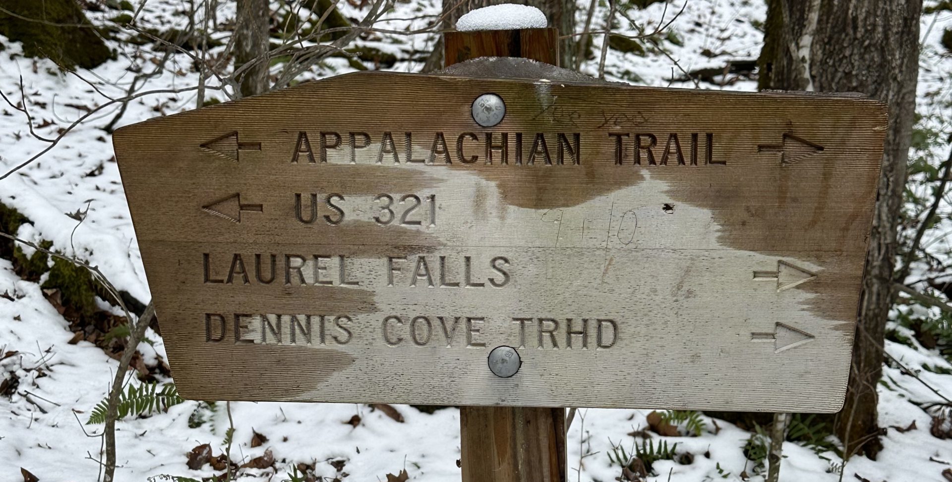 Dennis Cove Sign in Hampton Tennessee.